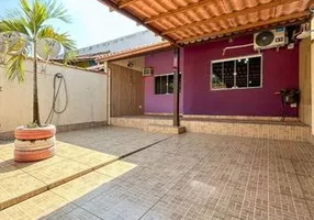 Foto 1 de Casa com 3 Quartos à venda, 125m² em Das Laranjeiras, Serra