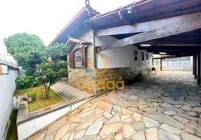 Foto 1 de Casa com 4 Quartos à venda, 249m² em Santa Mônica, Belo Horizonte