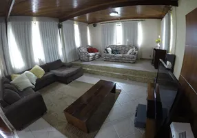 Foto 1 de Casa com 5 Quartos à venda, 582m² em Castelo, Belo Horizonte