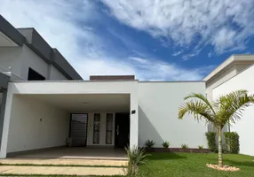 Foto 1 de Casa de Condomínio com 3 Quartos para alugar, 135m² em Condominio Primor das Torres, Cuiabá