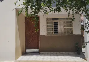 Foto 1 de Casa com 3 Quartos para alugar, 70m² em Jardim Itapema, São José do Rio Preto