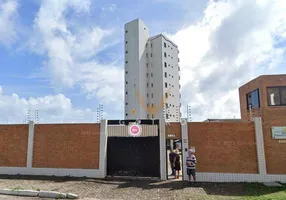 Foto 1 de Apartamento com 2 Quartos à venda, 70m² em Praia do Futuro I, Fortaleza