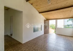 Foto 1 de Casa com 2 Quartos para alugar, 60m² em Vila Jardim, Porto Alegre