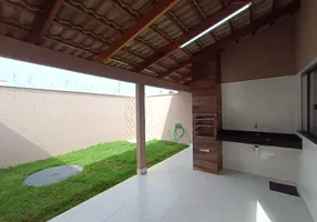 Foto 1 de Casa com 3 Quartos à venda, 112m² em Residencial Village Garavelo, Aparecida de Goiânia