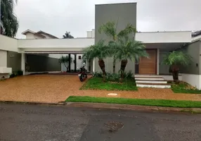 Foto 1 de Casa com 3 Quartos à venda, 350m² em Jardim Tropical, Marília