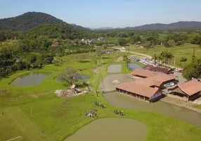 Foto 1 de Fazenda/Sítio com 8 Quartos à venda, 1060m² em Pirabeiraba, Joinville