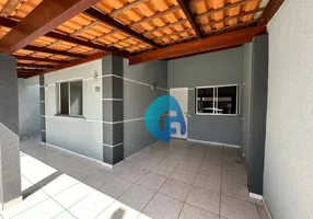 Foto 1 de Casa com 3 Quartos à venda, 100m² em Gralha Azul, Fazenda Rio Grande
