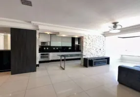 Foto 1 de Apartamento com 2 Quartos à venda, 79m² em Monte Verde, Florianópolis