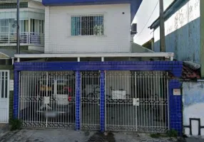 Foto 1 de Sobrado com 3 Quartos à venda, 181m² em Estuario, Santos