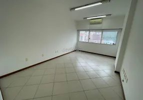Foto 1 de Sala Comercial para alugar, 24m² em Trindade, Florianópolis