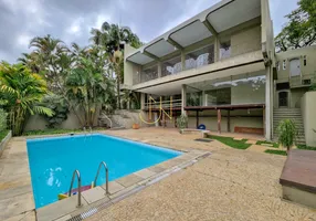 Foto 1 de Casa de Condomínio com 5 Quartos para venda ou aluguel, 900m² em Paineiras do Morumbi, São Paulo