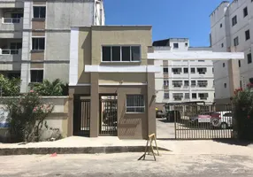 Foto 1 de Apartamento com 2 Quartos à venda, 48m² em Jóquei Clube, Fortaleza