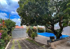 Foto 1 de Casa com 7 Quartos para venda ou aluguel, 402m² em Capim Macio, Natal