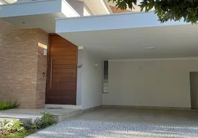 Foto 1 de Casa de Condomínio com 4 Quartos à venda, 290m² em Parque Residencial Damha, Presidente Prudente