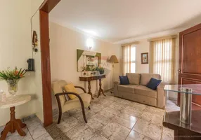 Foto 1 de Casa com 3 Quartos à venda, 143m² em Nova Jaboticabal, Jaboticabal