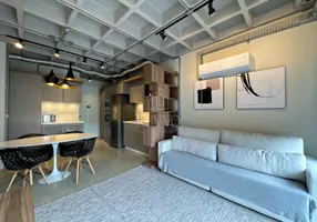 Foto 1 de Apartamento com 2 Quartos à venda, 110m² em Jurerê, Florianópolis