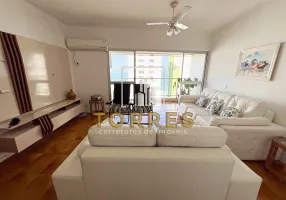 Foto 1 de Apartamento com 3 Quartos para alugar, 130m² em Praia das Pitangueiras, Guarujá