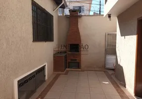 Foto 1 de Sobrado com 4 Quartos para venda ou aluguel, 154m² em Vila Brasilina, São Paulo
