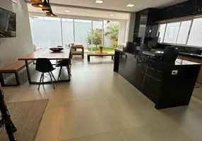 Foto 1 de Casa de Condomínio com 3 Quartos para venda ou aluguel, 291m² em Condominio Residencial Grand Trianon, Anápolis