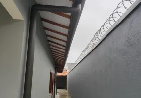 Foto 1 de Casa com 2 Quartos à venda, 75m² em Centro, Ubatuba