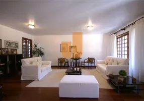 Foto 1 de Sobrado com 4 Quartos à venda, 360m² em Vila Madalena, São Paulo