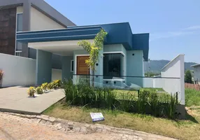 Foto 1 de Casa de Condomínio com 3 Quartos à venda, 98m² em Pindobas, Maricá