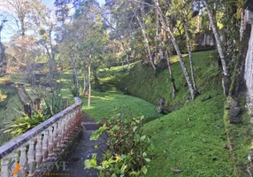 Foto 1 de Lote/Terreno à venda, 700m² em Quarteirão Ingelhein, Petrópolis