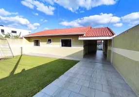 Foto 1 de Casa com 4 Quartos à venda, 144m² em Tindiquera, Araucária