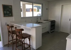 Foto 1 de Casa de Condomínio com 4 Quartos à venda, 173m² em Vargem Grande, Florianópolis