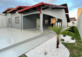 Foto 1 de Casa com 3 Quartos à venda, 130m² em Princesa do Mar, Itapoá