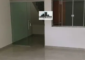 Foto 1 de Casa com 3 Quartos à venda, 77m² em Liberdade, Santa Luzia