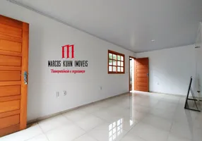 Foto 1 de Casa com 2 Quartos à venda, 60m² em Tarumã, Viamão
