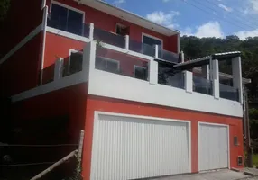 Foto 1 de Casa com 4 Quartos à venda, 300m² em Praia de Fora, Palhoça