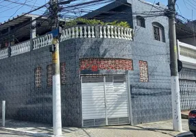 Foto 1 de Sobrado com 3 Quartos à venda, 58m² em São Mateus, São Paulo
