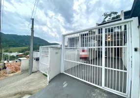 Foto 1 de Casa com 2 Quartos para alugar, 69m² em Fortaleza, Blumenau