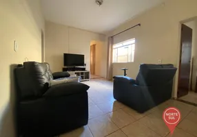 Foto 1 de Casa com 3 Quartos para alugar, 200m² em São Conrado, Brumadinho