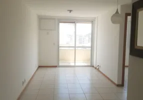 Foto 1 de Apartamento com 3 Quartos para alugar, 100m² em Icaraí, Niterói