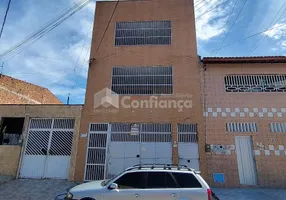 Foto 1 de Prédio Residencial com 9 Quartos à venda, 594m² em Jardim Guanabara, Fortaleza