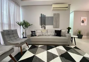 Foto 1 de Apartamento com 3 Quartos à venda, 60m² em Centro, Tramandaí