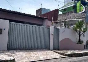 Foto 1 de Casa com 3 Quartos à venda, 165m² em Candelária, Natal