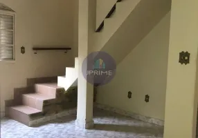 Foto 1 de Casa com 2 Quartos para alugar, 80m² em Vila Helena, Santo André