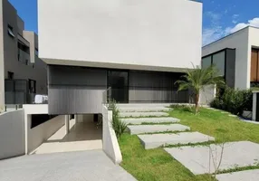 Foto 1 de Casa de Condomínio com 4 Quartos à venda, 439m² em Alphaville, Barueri
