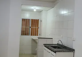 Foto 1 de Apartamento com 1 Quarto para alugar, 34m² em Vila Granada, São Paulo