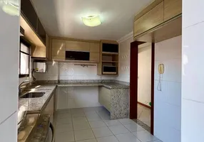 Foto 1 de Apartamento com 3 Quartos à venda, 130m² em Praia dos Cavaleiros, Macaé