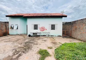 Foto 1 de Casa com 3 Quartos à venda, 97m² em Jardim Comodoro, Cuiabá