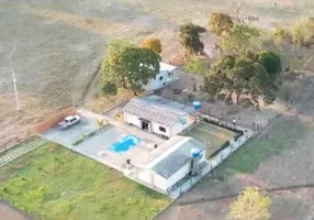Foto 1 de Fazenda/Sítio com 2 Quartos à venda, 60m² em Zona Rural, Cáceres