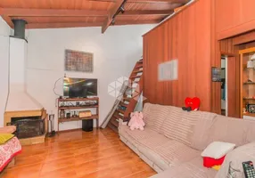 Foto 1 de Casa com 2 Quartos à venda, 300m² em Bom Jesus, Porto Alegre