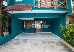 Foto 1 de Casa com 3 Quartos à venda, 151m² em Espiríto Santo, Porto Alegre