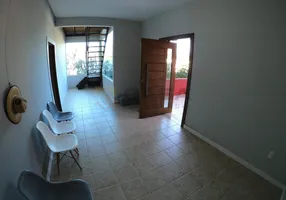 Foto 1 de Casa com 3 Quartos à venda, 500m² em Balneário de Carapebus, Serra