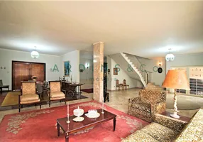 Foto 1 de Casa com 4 Quartos à venda, 454m² em Jardim Luzitânia, São Paulo